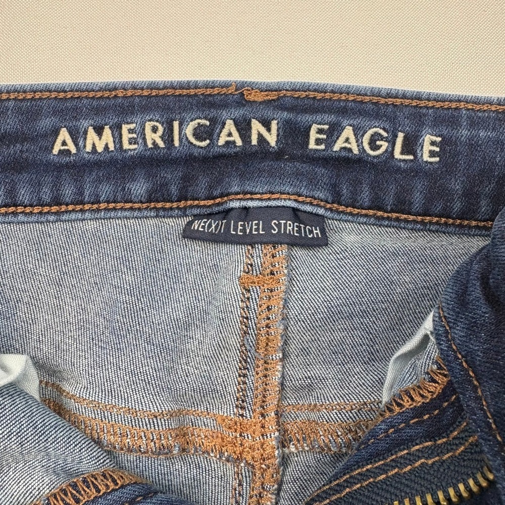 American Eagle‎ Hi-Rise Shortie Denim Shorts Distressed Rips Frayed Hem Stretch - Picture 4 of 8
